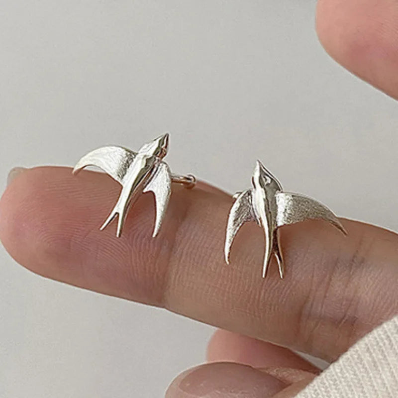 Beautiful Silver Swallow Bird Clip-On Earrings