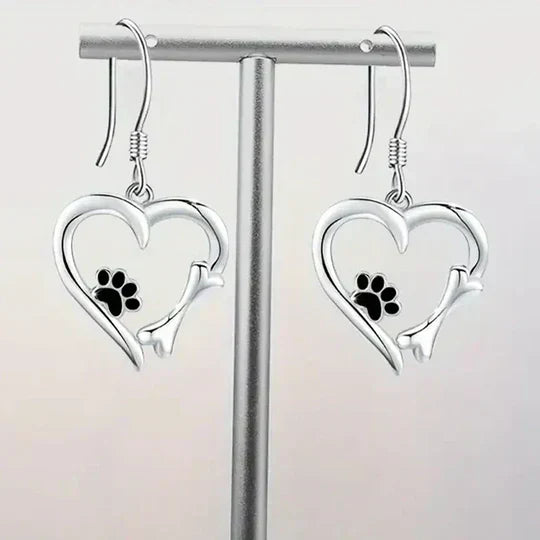 Yaritza™ – Silver Paw & Heart Drop Earrings