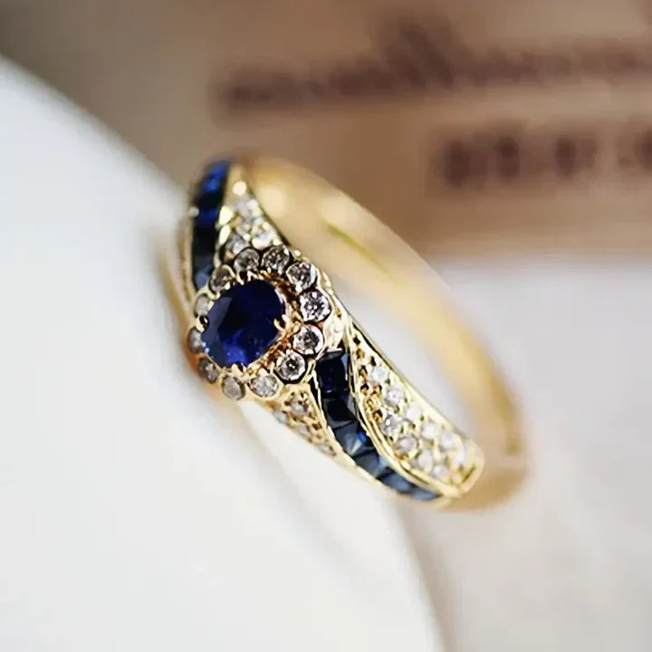 Avelisse Moraziel Gold Ring