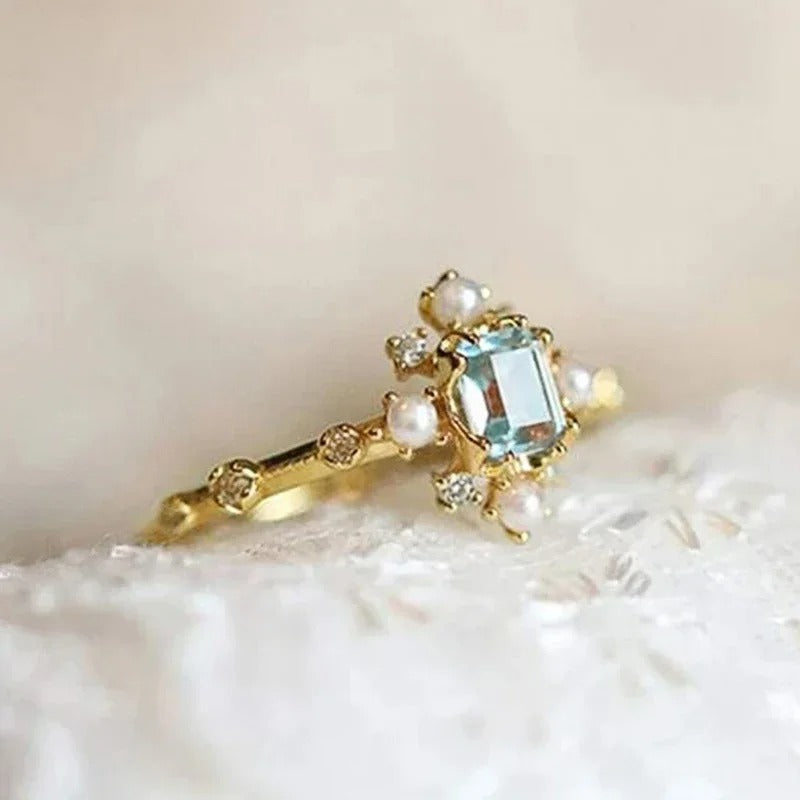 Vintage Sky Blue Gem Pearl Ring