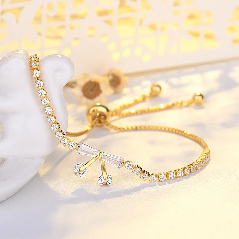 Vintage Gold Sparkling Crystal Bow Adjustable Bracelet